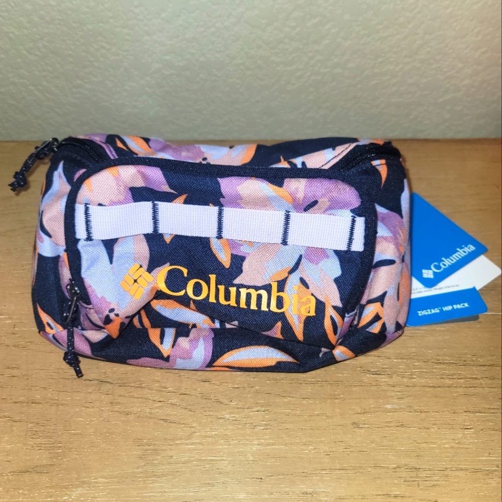 NWT Colombia Waist Bag